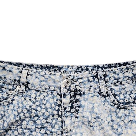 y2k vintage floral low-rise mini shorts - Picture 2 of 5